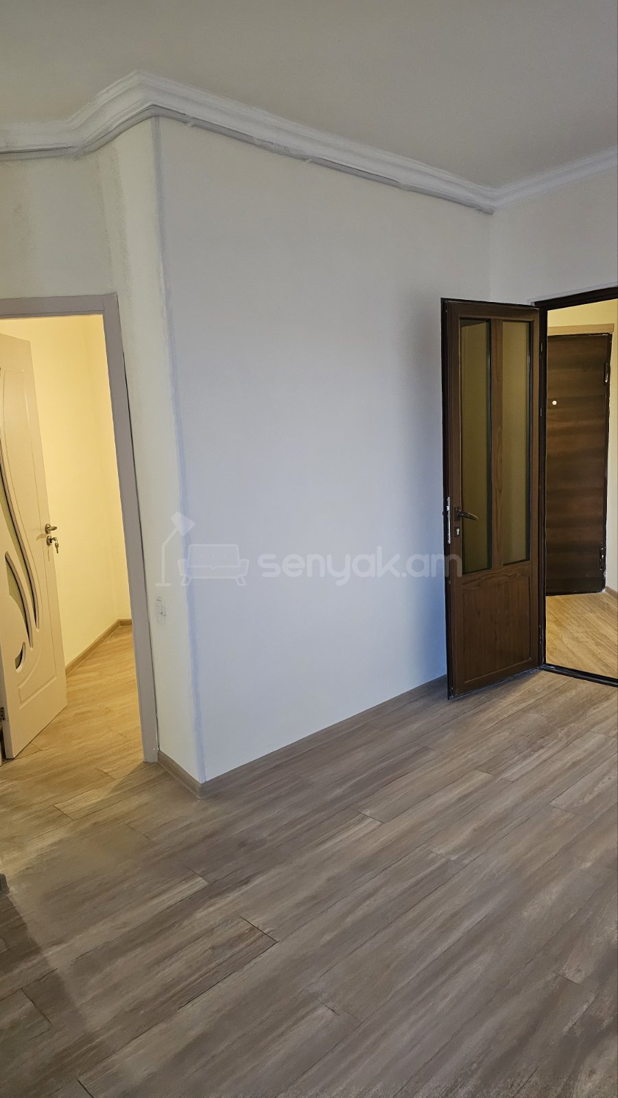 3 Սենյականոց Բնակարան, 68քմ, 12/16 հարկ, Կապիտալ Վերանորոգված, Կահավորված, Արևկող