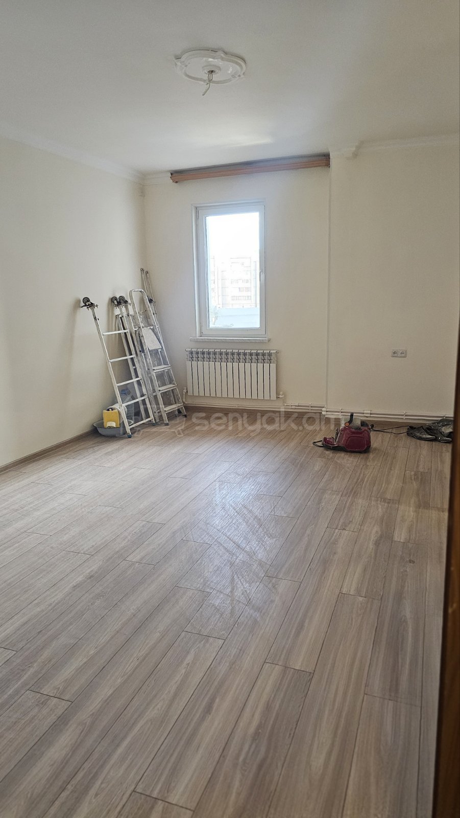 3 Սենյականոց Բնակարան, 68քմ, 12/16 հարկ, Կապիտալ Վերանորոգված, Կահավորված, Արևկող