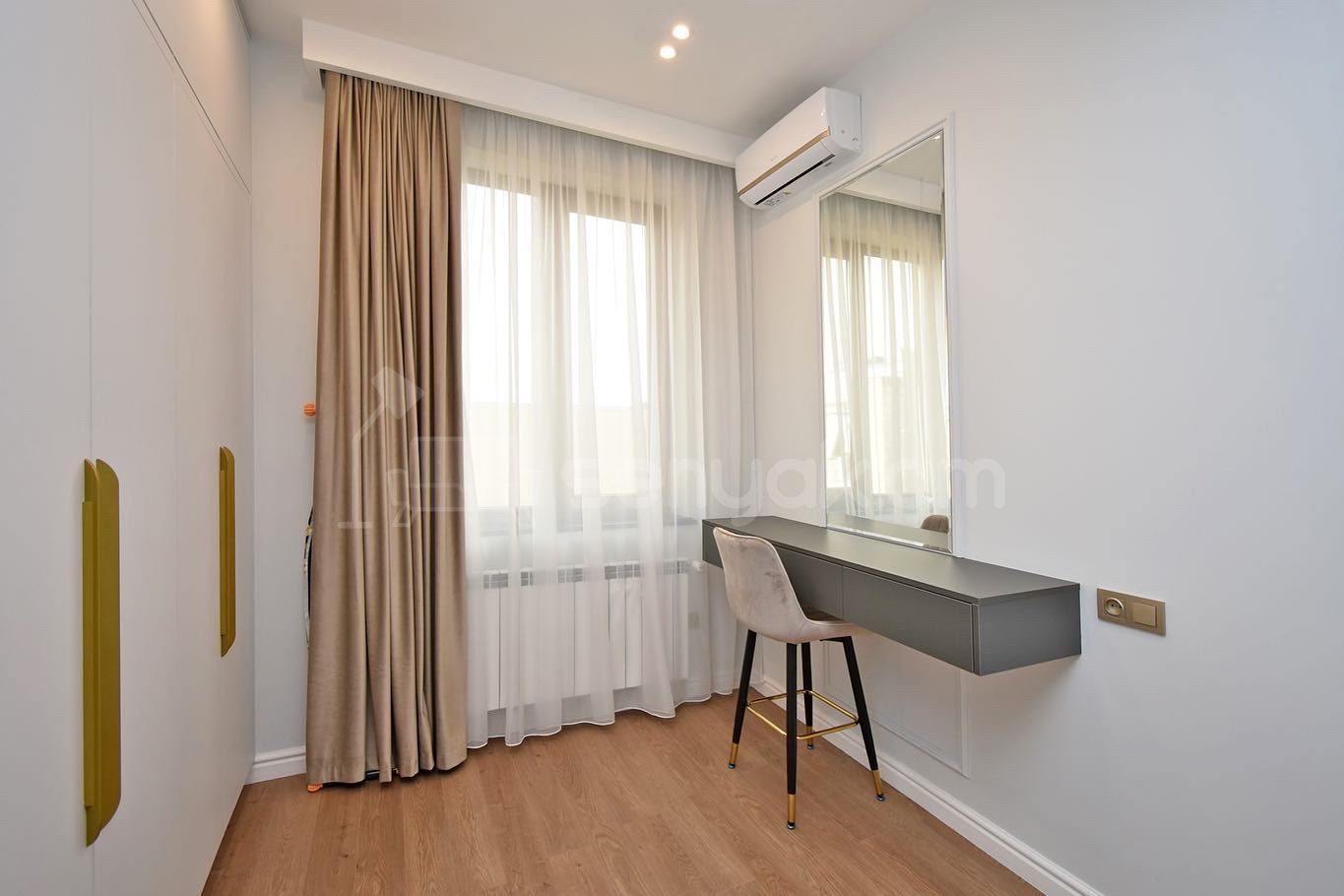 2 Սենյականոց Բնակարան Նորակառույցում, 55քմ, 8/12 հարկ, Դիզայներական Վերանորոգված