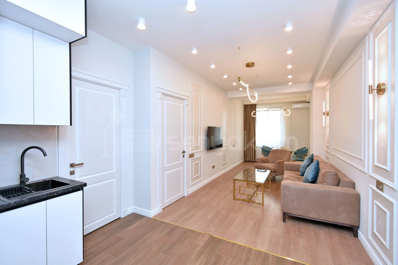 2 Սենյականոց Բնակարան Նորակառույցում, 55քմ, 8/12 հարկ, Դիզայներական Վերանորոգված