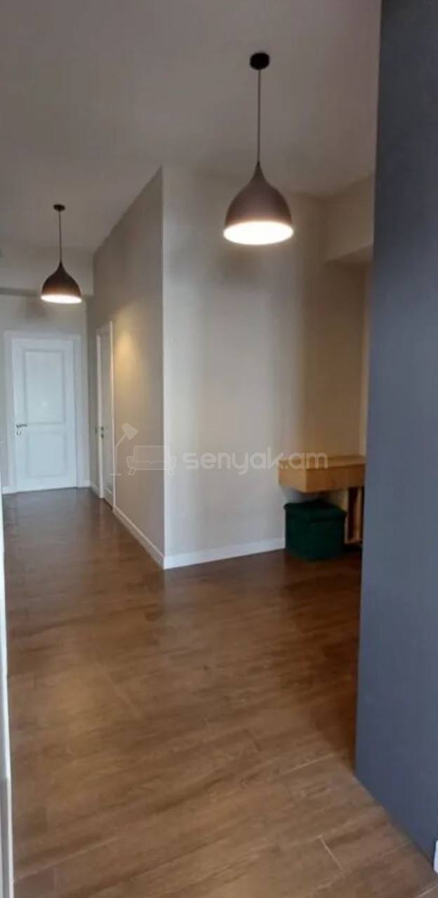 3 Սենյականոց Բնակարան Նորակառույցում, 135քմ, 18/20 հարկ, Դիզայներական Վերանորոգված, Կահավորված, Արևկող