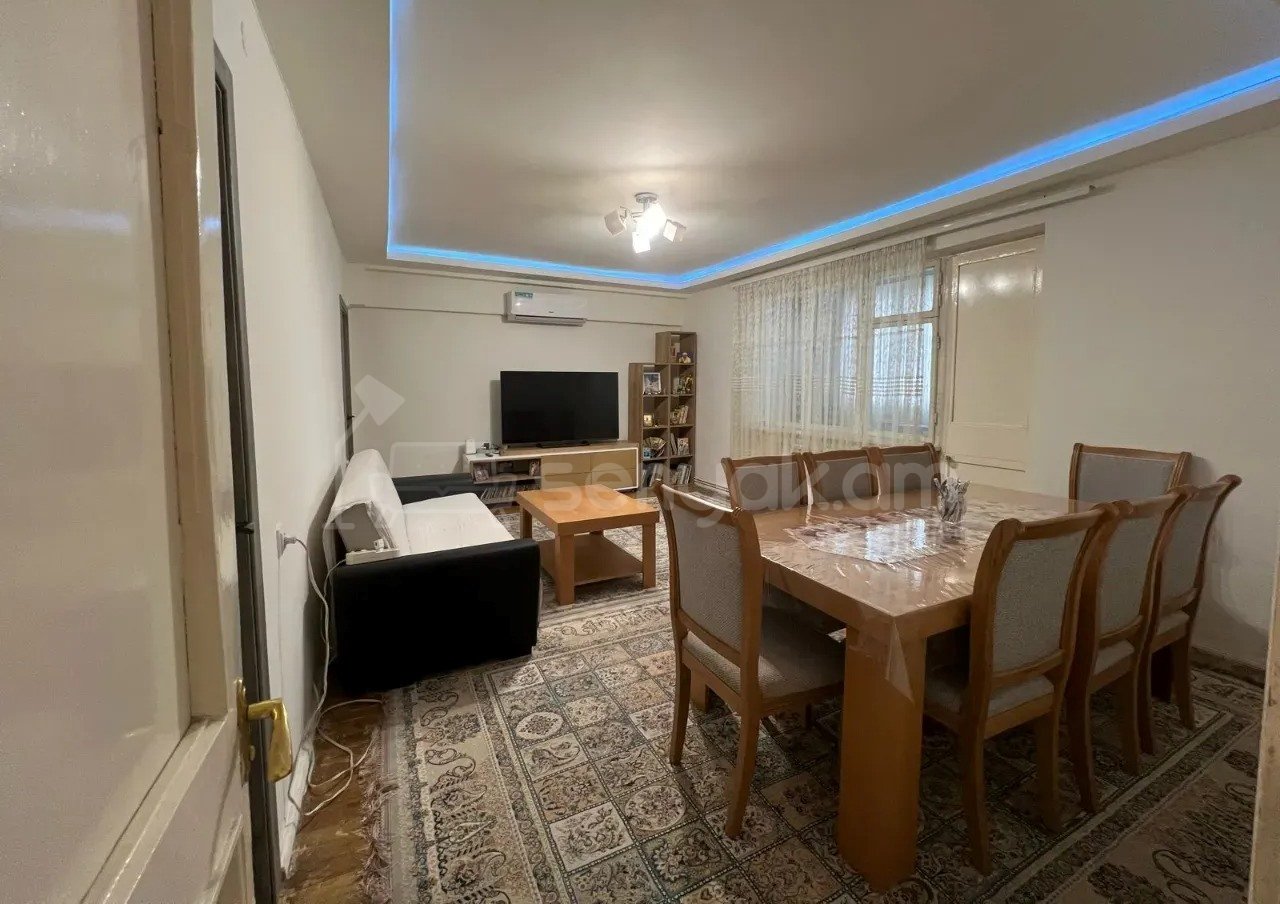 3 Սենյականոց Բնակարան, 80քմ, 2/13 հարկ, Կապիտալ Վերանորոգված