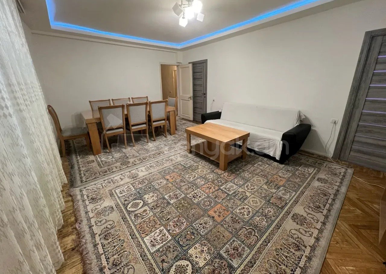 3 Սենյականոց Բնակարան, 80քմ, 2/13 հարկ, Կապիտալ Վերանորոգված