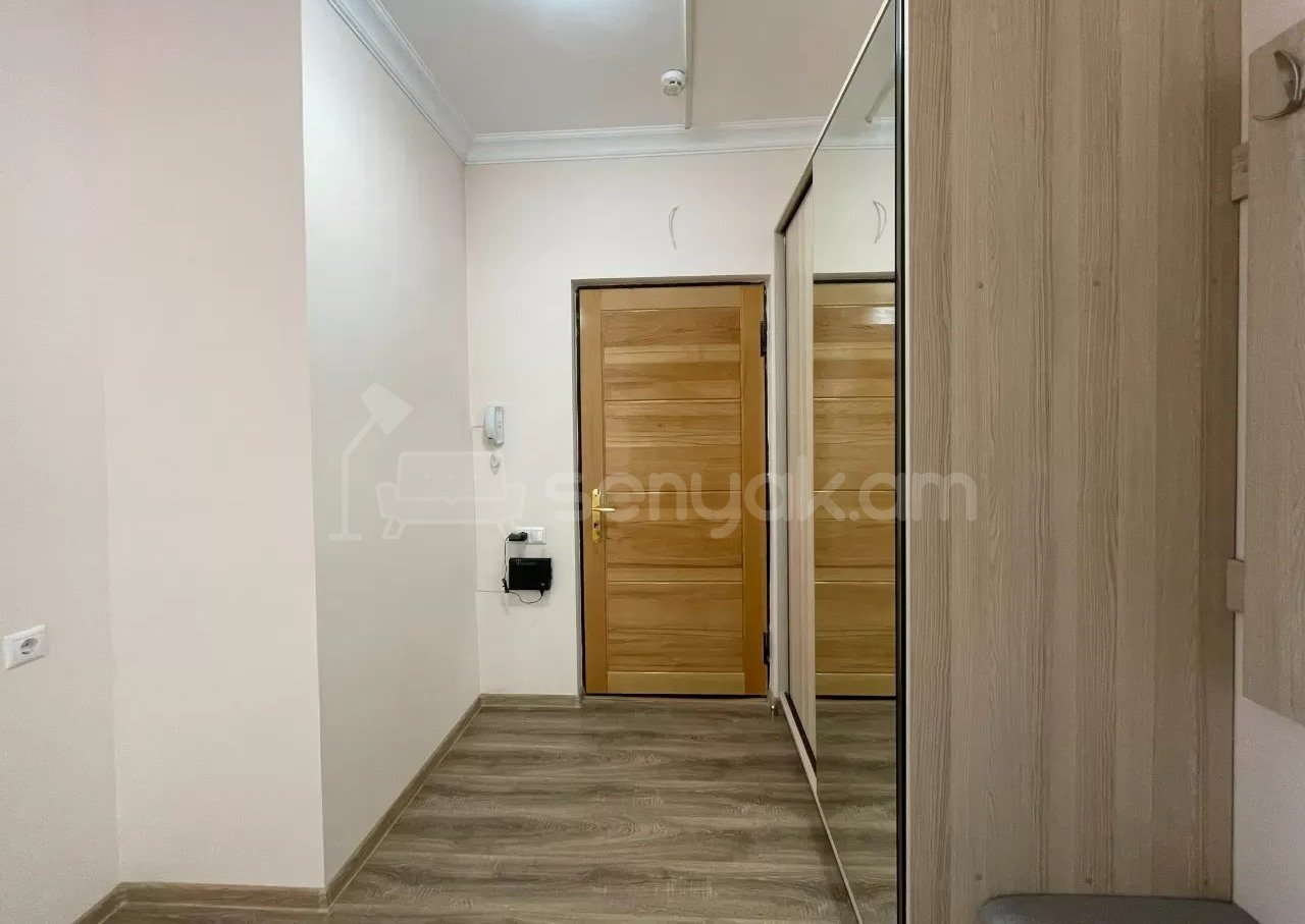 2 Սենյականոց Բնակարան Նորակառույցում, 85քմ, 3/13 հարկ, Կապիտալ Վերանորոգված