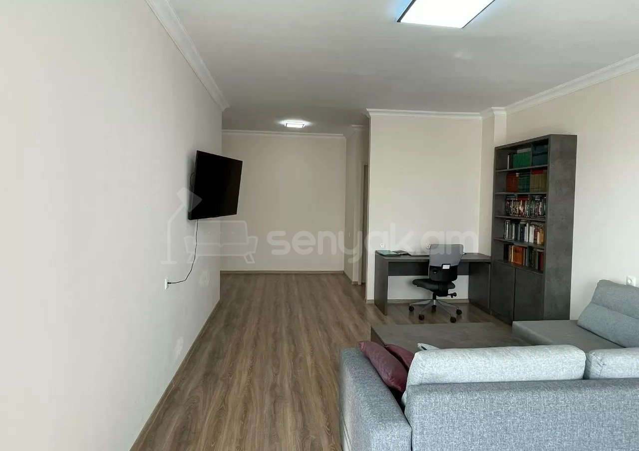 2 Սենյականոց Բնակարան Նորակառույցում, 85քմ, 3/13 հարկ, Կապիտալ Վերանորոգված