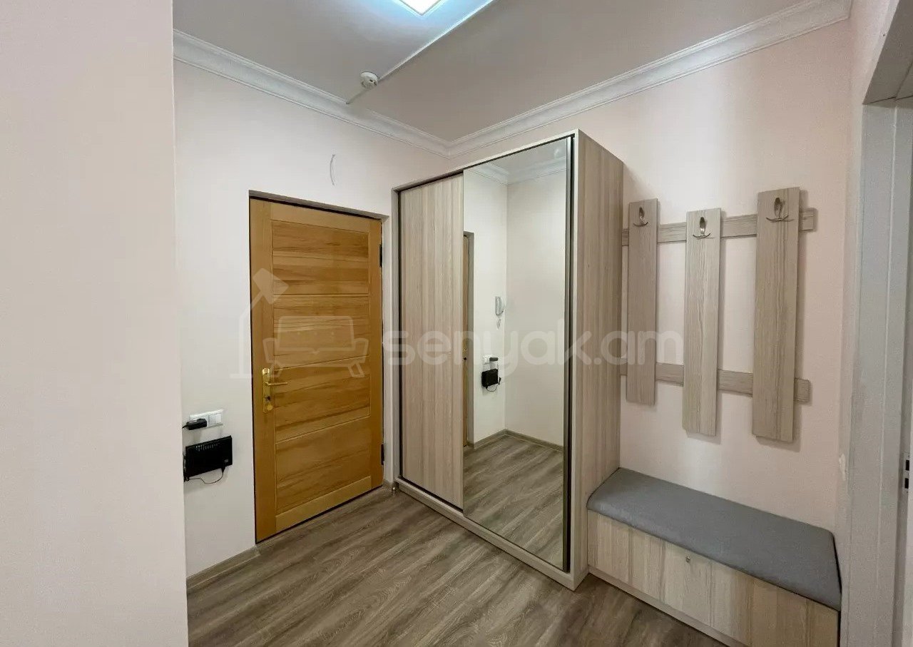 2 Սենյականոց Բնակարան Նորակառույցում, 85քմ, 3/13 հարկ, Կապիտալ Վերանորոգված