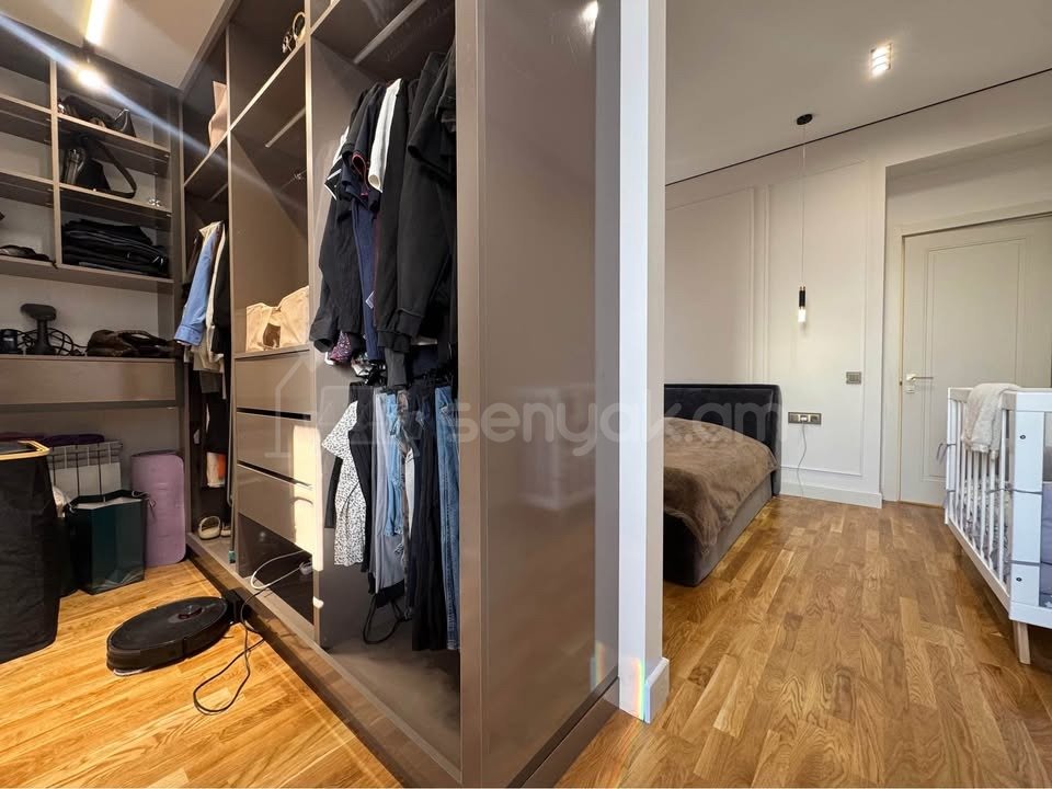 2 Սենյականոց Բնակարան, 72քմ, 6/9 հարկ, Կապիտալ Վերանորոգված