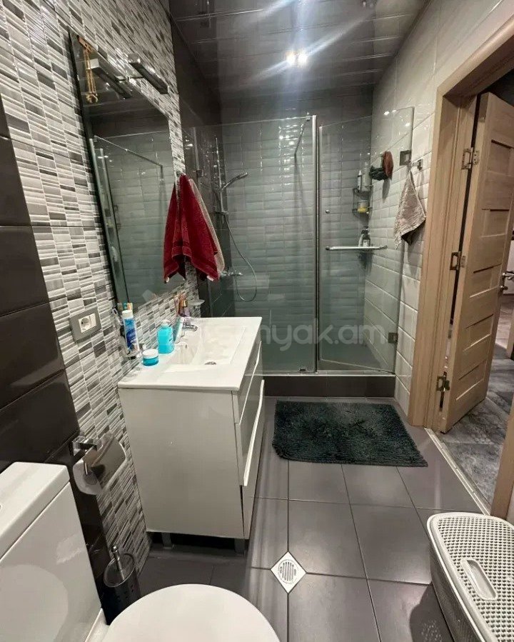 4 Սենյականոց Բնակարան Նորակառույցում, 89քմ, 4/9 հարկ, Դիզայներական Վերանորոգված