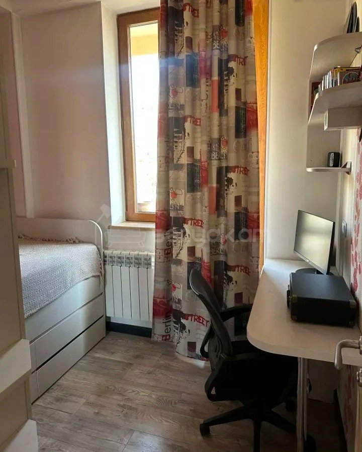 4 Սենյականոց Բնակարան Նորակառույցում, 89քմ, 4/9 հարկ, Կապիտալ Վերանորոգված