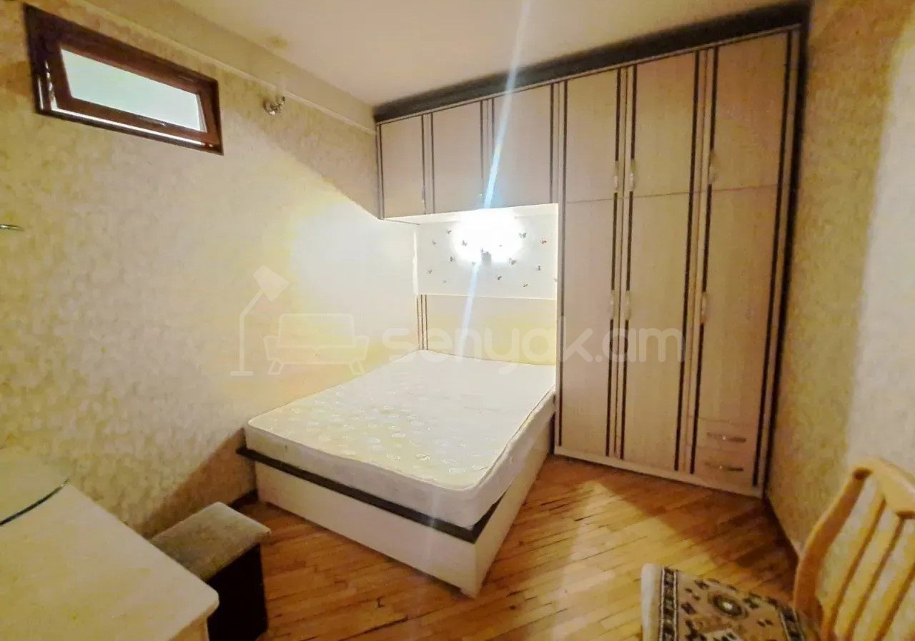 2 Սենյականոց Բնակարան Քարե Շենքում, 42քմ, 2/5 հարկ, Կապիտալ Վերանորոգված