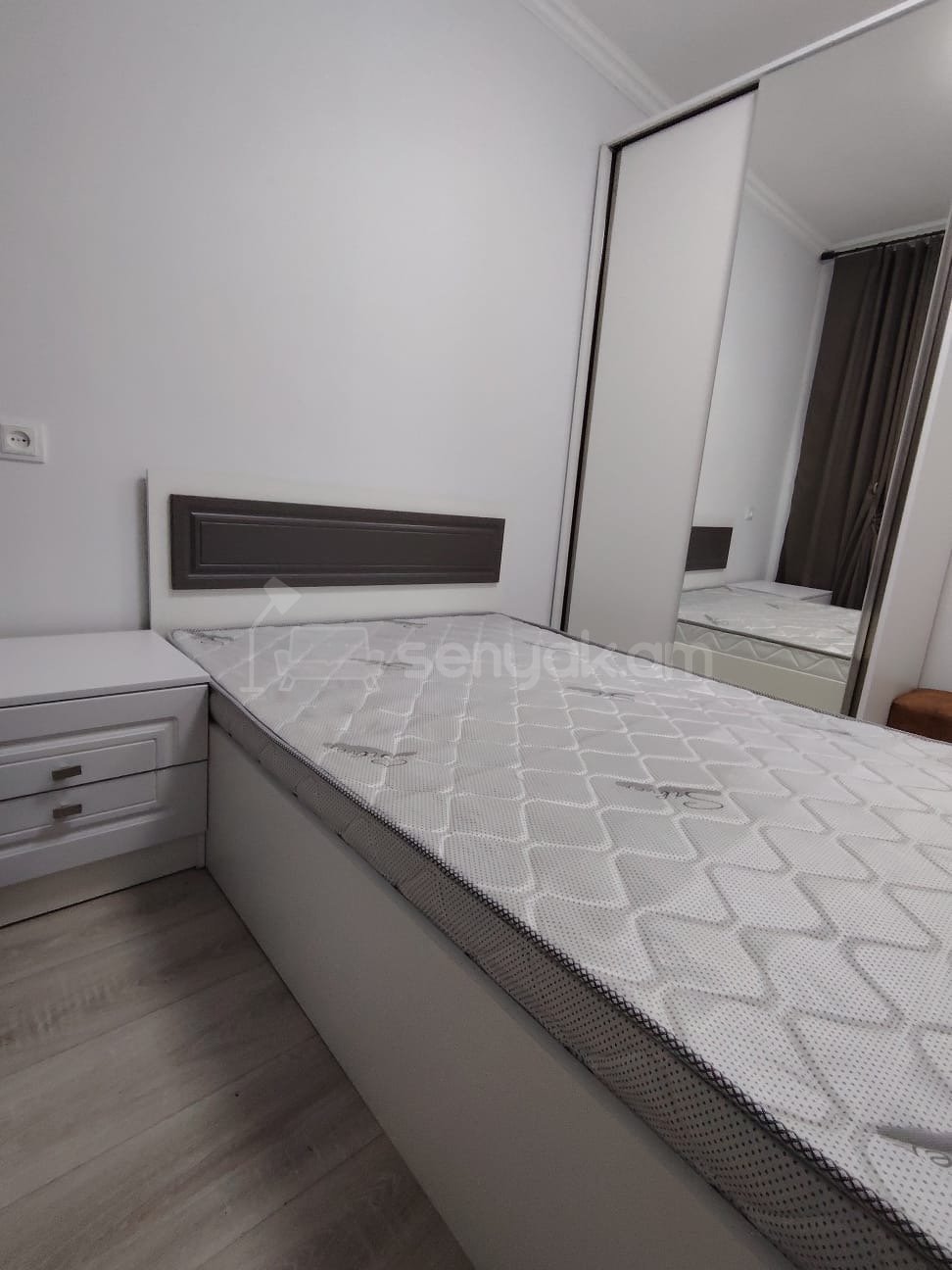 2 Սենյականոց Բնակարան Նորակառույց Քարե Շենքում, 45քմ, 3/5 հարկ, Կապիտալ Վերանորոգված, Կահավորված, Արևկող