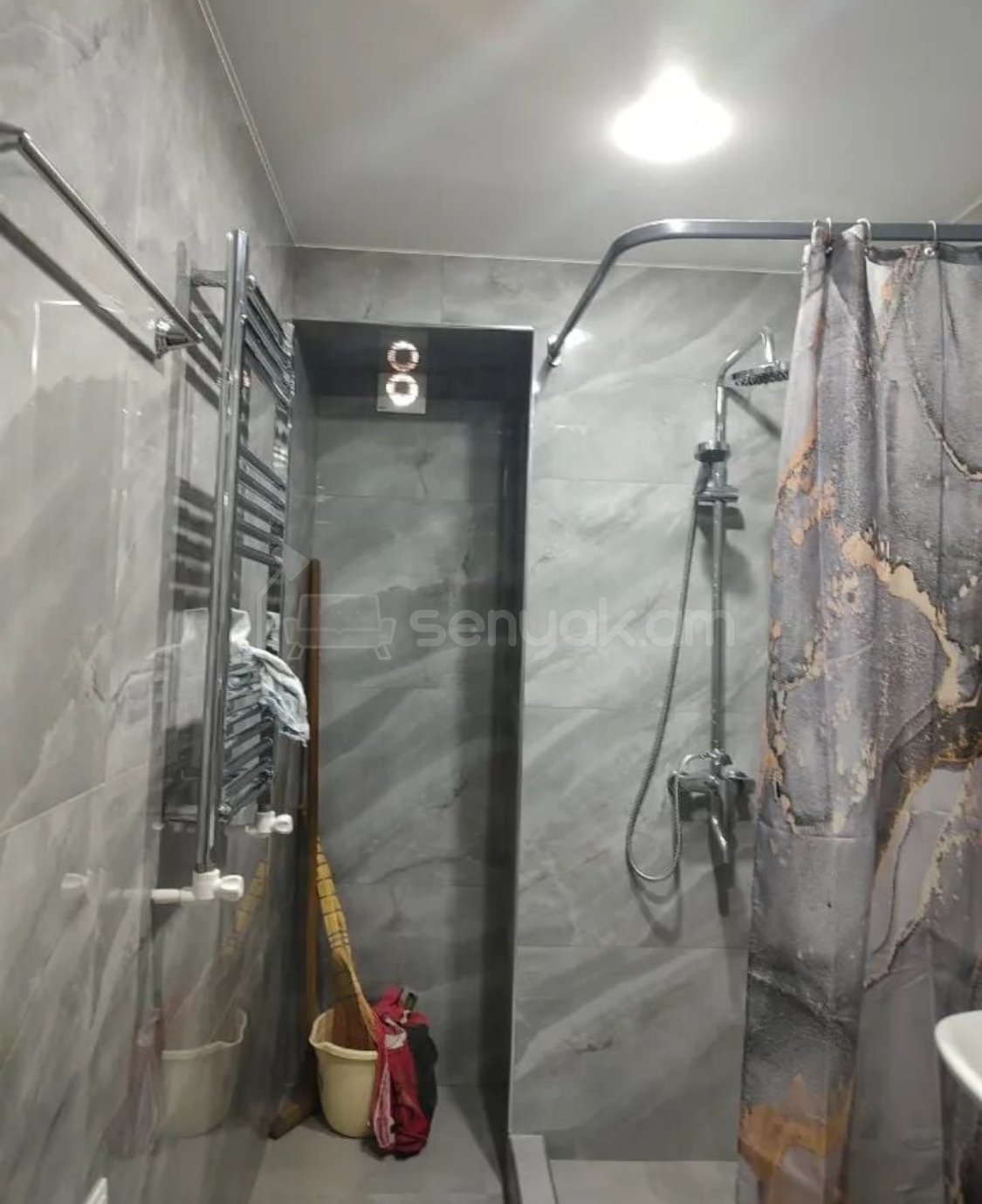 1 Սենյականոց Բնակարան, 42քմ, 2/9 հարկ, Կապիտալ Վերանորոգված, Կահավորված