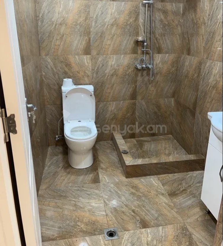 3 Սենյականոց Բնակարան, 78քմ, 4/9 հարկ, Կապիտալ Վերանորոգված, Կահավորված, Արևկող