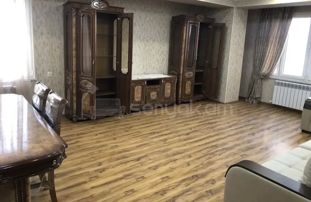 3 Սենյականոց Բնակարան, 78քմ, 4/9 հարկ, Կապիտալ Վերանորոգված, Կահավորված, Արևկող