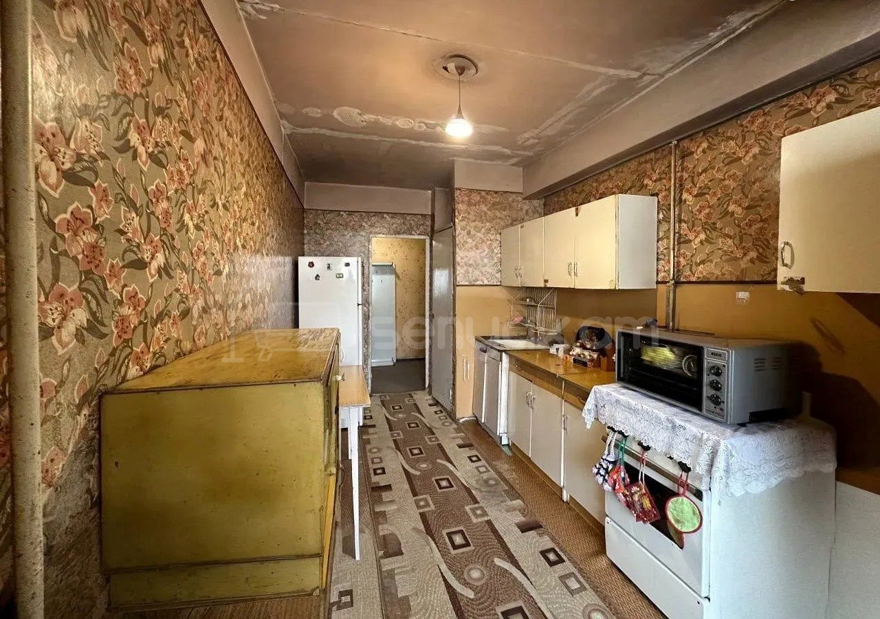 3 Սենյականոց Բնակարան, 88քմ, 1/12 հարկ, Պետական Վիճակում