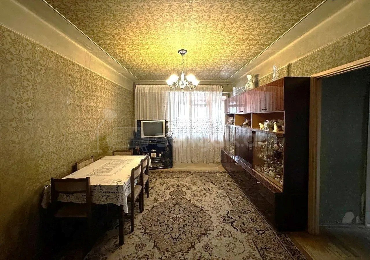 3 Սենյականոց Բնակարան, 88քմ, 1/12 հարկ, Պետական Վիճակում