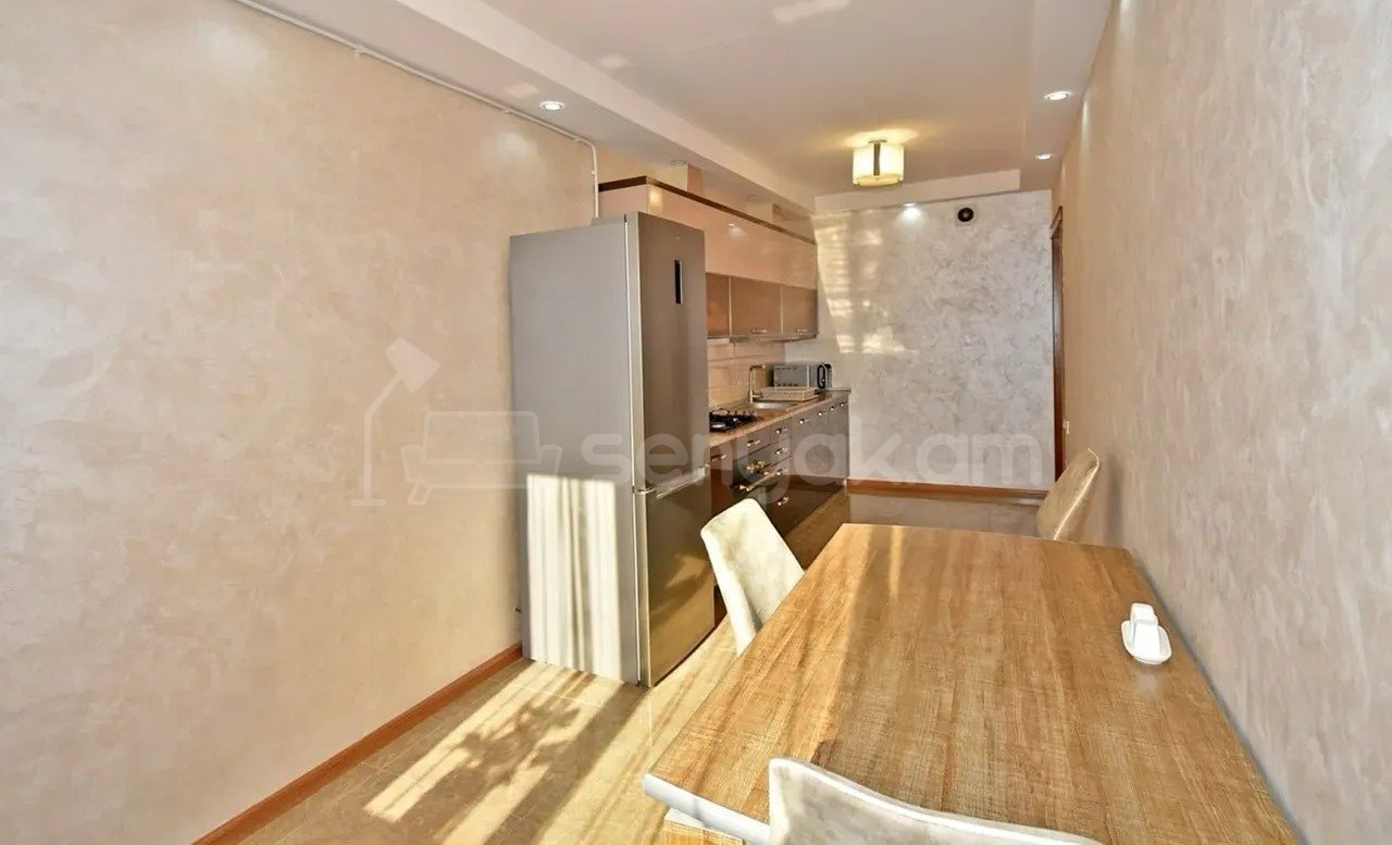 3 Սենյականոց Բնակարան, 80քմ, 5/10 հարկ, Կապիտալ Վերանորոգված