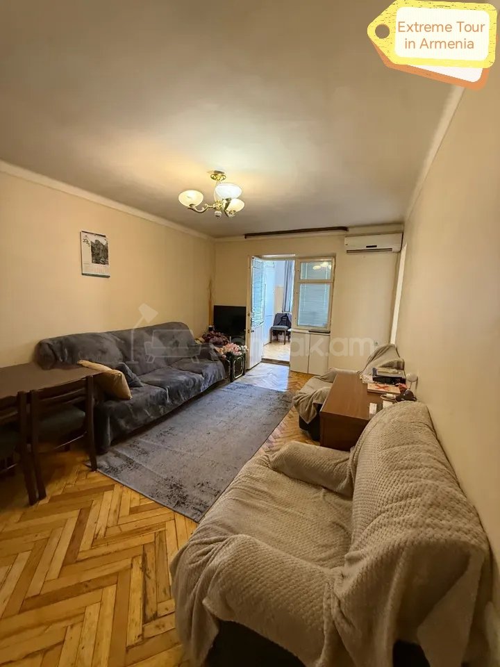 3 Սենյականոց Բնակարան Քարե Շենքում, 62քմ, 5/5 հարկ, Նորմալ Վիճակում, Կահավորված