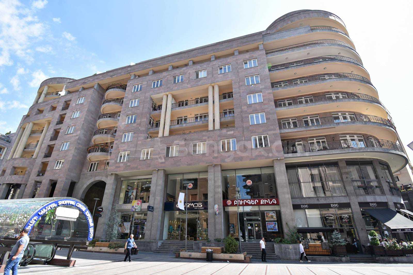 3 Սենյականոց Բնակարան Նորակառույցում, 80քմ, 4/11 հարկ, Դիզայներական Վերանորոգված