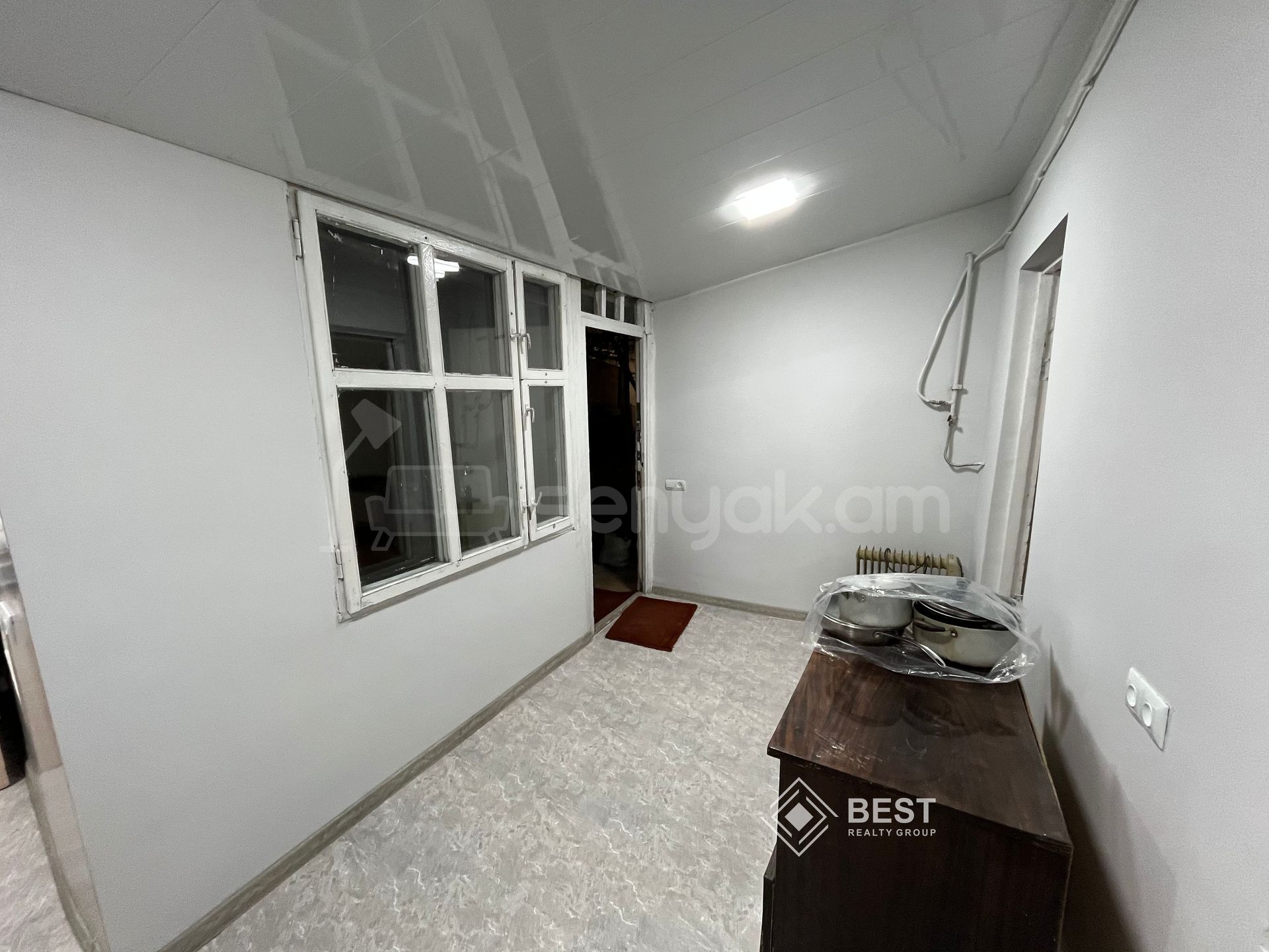 1 Սենյականոց Սեփական Տուն, 60քմ, Կոսմետիկ Վերանորոգված, Կահավորված