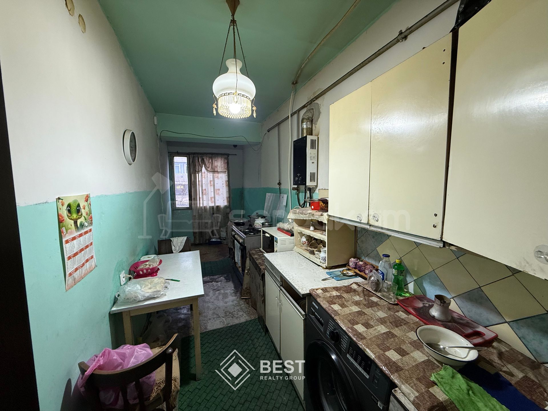 4 Սենյականոց Բնակարան Քարե Շենքում, 95քմ, 4/5 հարկ, Կոսմետիկ Վերանորոգված