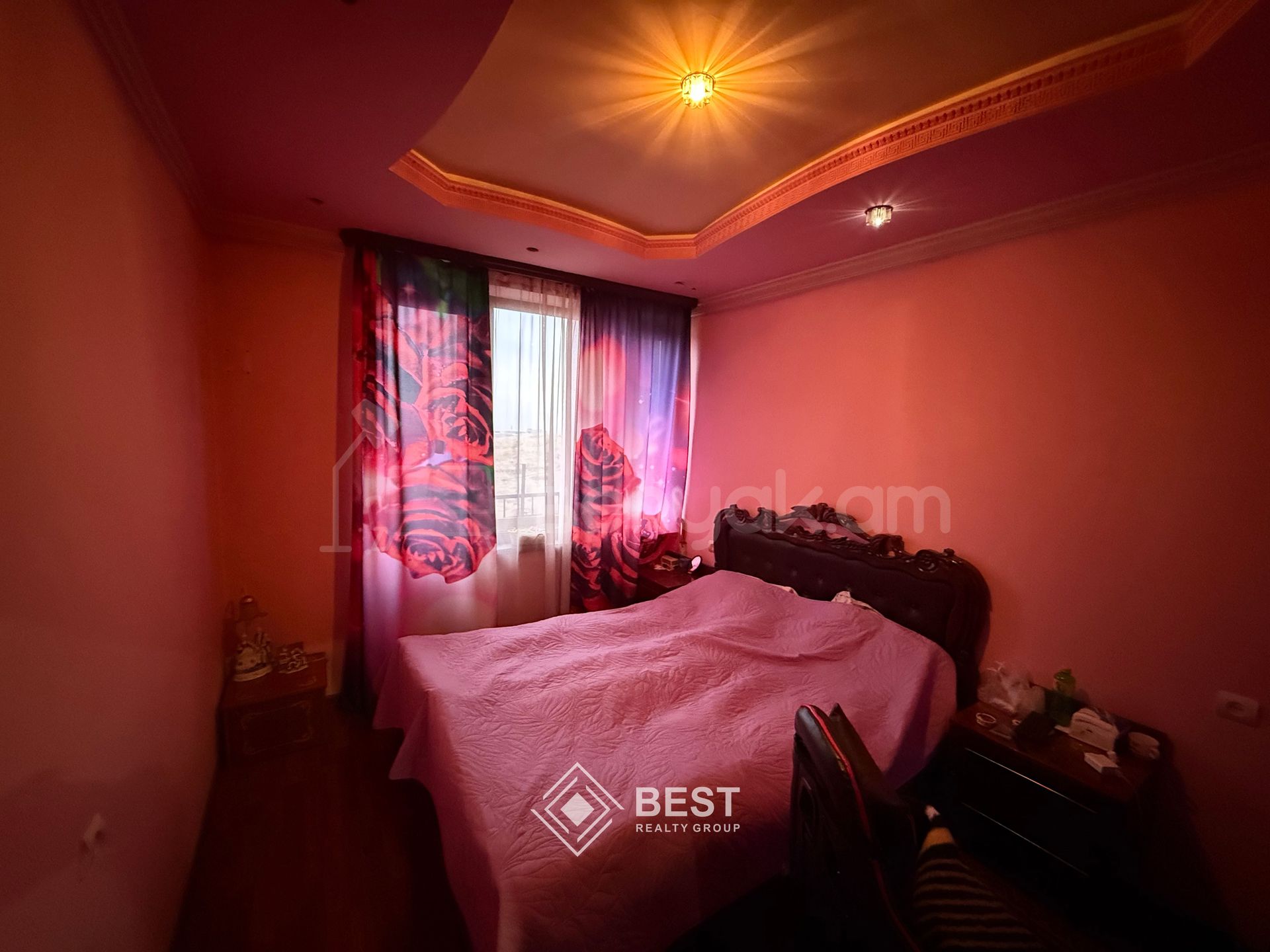 4 Սենյականոց Բնակարան Քարե Շենքում, 95քմ, 4/5 հարկ, Կոսմետիկ Վերանորոգված