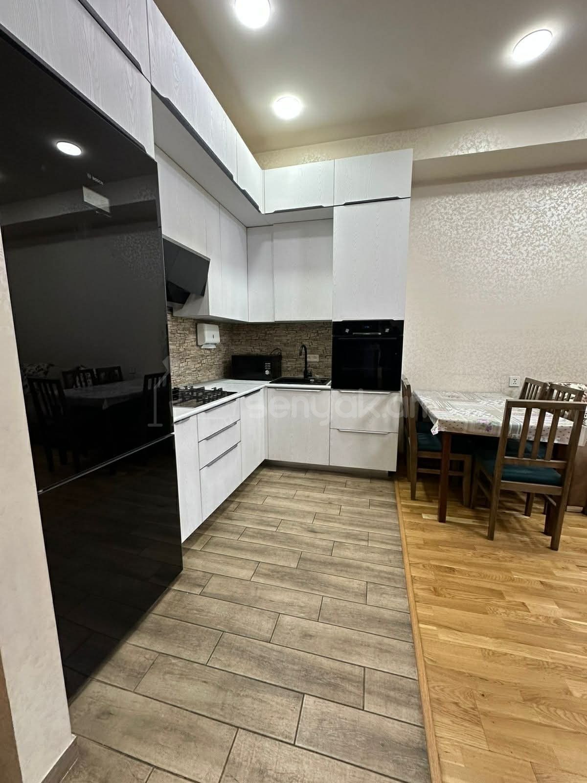 2 Սենյականոց Բնակարան Նորակառույցում, 60քմ, 6/14 հարկ, Կապիտալ Վերանորոգված