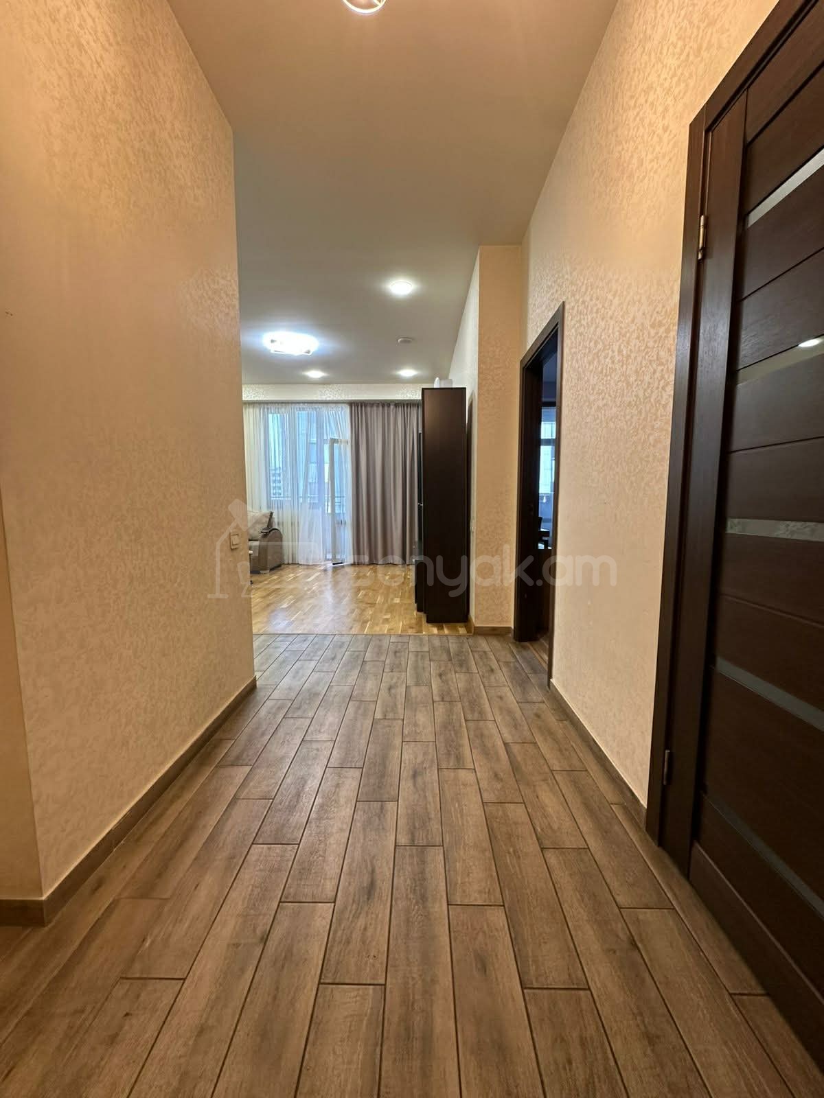 2 Սենյականոց Բնակարան Նորակառույցում, 60քմ, 6/14 հարկ, Կապիտալ Վերանորոգված