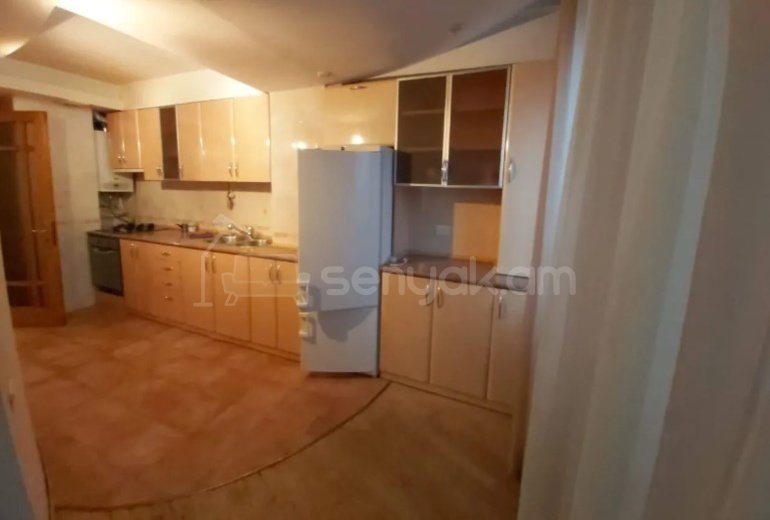 3 Սենյականոց Բնակարան, 107քմ, 6/9 հարկ, Կոսմետիկ Վերանորոգված, Կահավորված, Արևկող