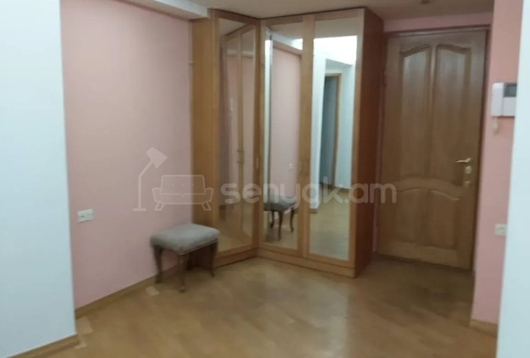 3 Սենյականոց Բնակարան, 107քմ, 6/9 հարկ, Կոսմետիկ Վերանորոգված, Կահավորված, Արևկող