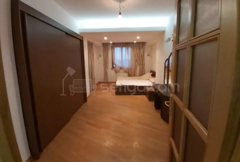 3 Սենյականոց Բնակարան, 107քմ, 6/9 հարկ, Կոսմետիկ Վերանորոգված, Կահավորված, Արևկող