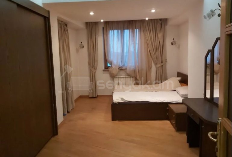 3 Սենյականոց Բնակարան, 107քմ, 6/9 հարկ, Կոսմետիկ Վերանորոգված, Կահավորված, Արևկող