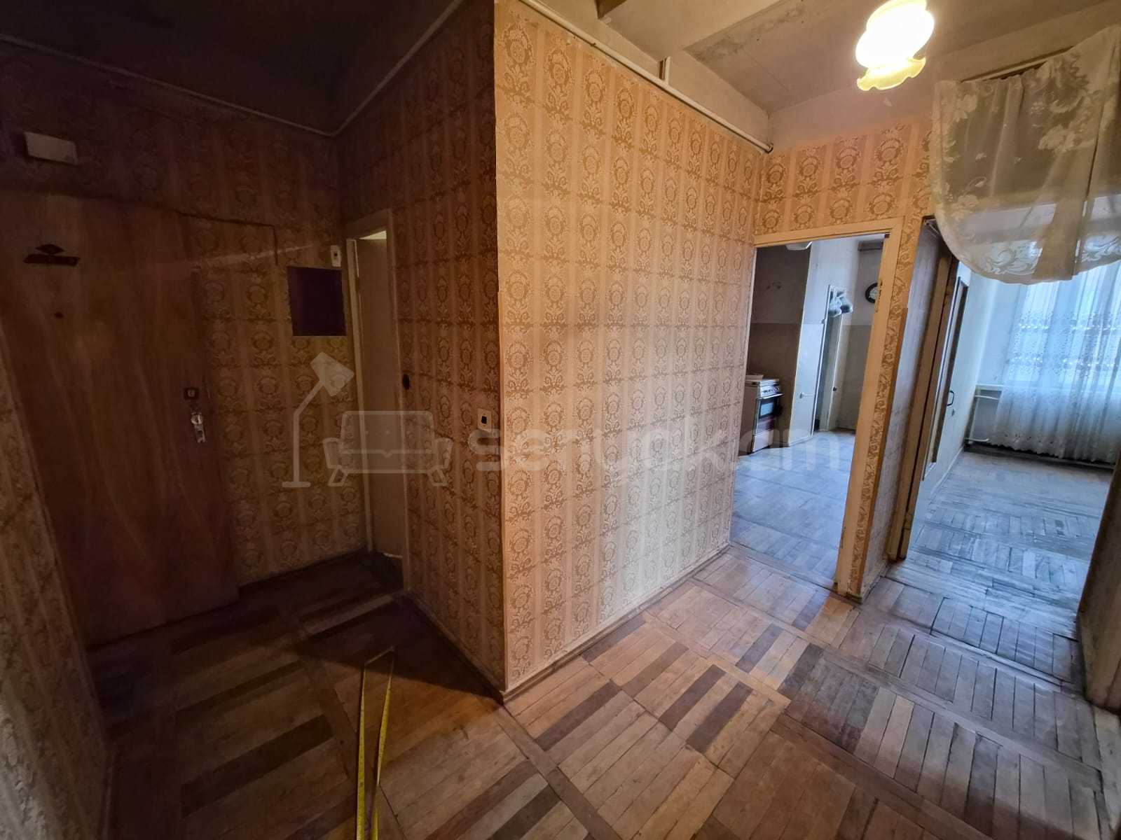 2 Սենյականոց Բնակարան Քարե Շենքում, 46քմ, 5/7 հարկ, Դիզայներական Վերանորոգված