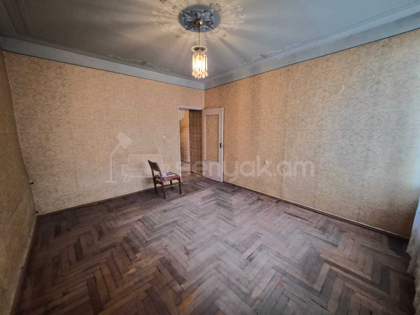 2 Սենյականոց Բնակարան Քարե Շենքում, 46քմ, 5/7 հարկ, Դիզայներական Վերանորոգված