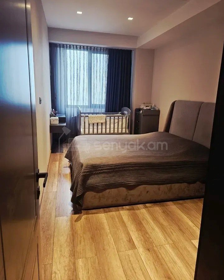 3 Սենյականոց Բնակարան Նորակառույցում, 78քմ, 12/16 հարկ, Դիզայներական Վերանորոգված