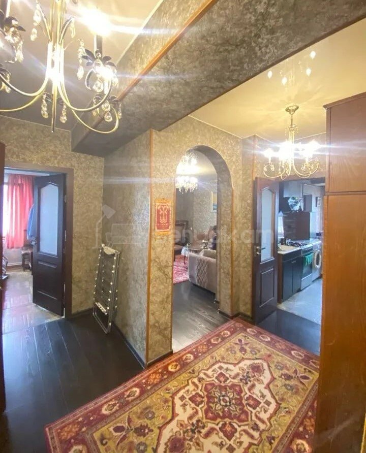 3 Սենյականոց Բնակարան, 80քմ, 11/14 հարկ, Կապիտալ Վերանորոգված