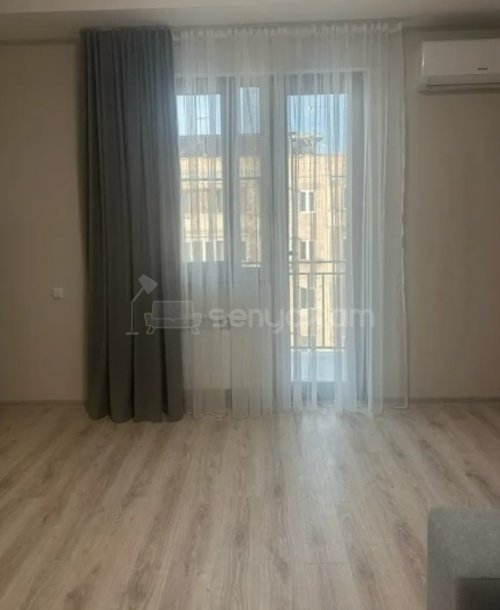 2 Սենյականոց Բնակարան, 45քմ, 8/12 հարկ, Կապիտալ Վերանորոգված, Կահավորված, Արևկող