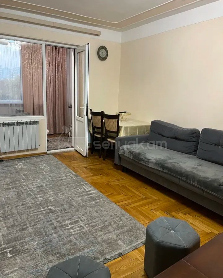 3 Սենյականոց Բնակարան, 75քմ, 3/9 հարկ, Նորմալ Վիճակում, Կահավորված