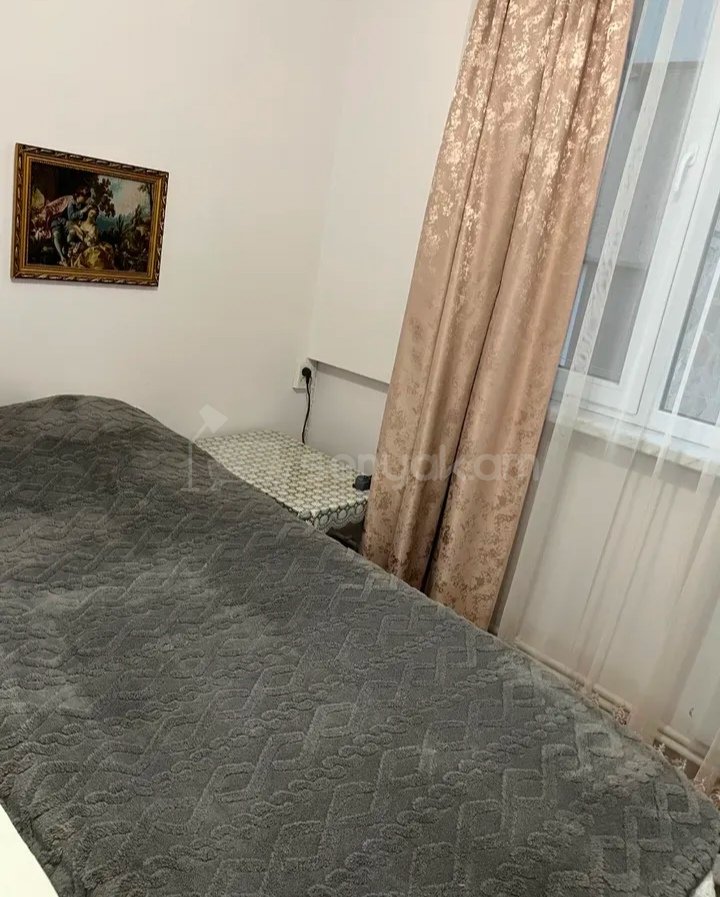 3 Սենյականոց Բնակարան, 75քմ, 3/9 հարկ, Նորմալ Վիճակում, Կահավորված