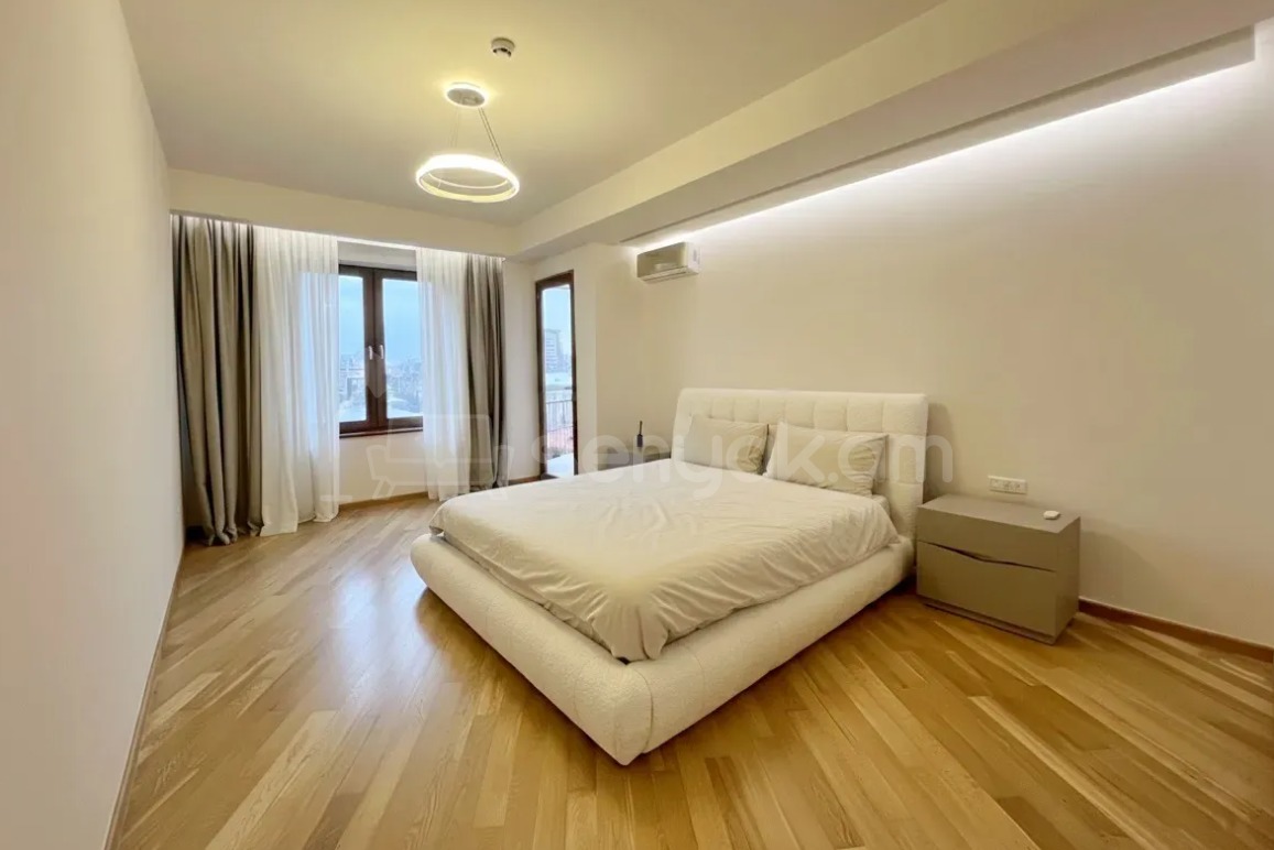 3 Սենյականոց Բնակարան Նորակառույցում, 127քմ, 6/7 հարկ, Դիզայներական Վերանորոգված, Կահավորված, Արևկող