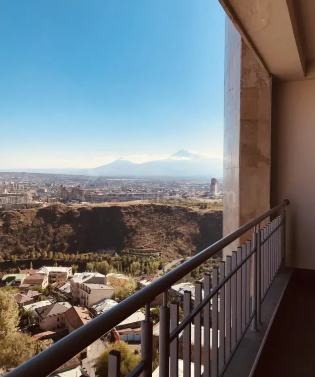 2 Սենյականոց Բնակարան Նորակառույցում, 115քմ, 17/17 հարկ, Դիզայներական Վերանորոգված, Կահավորված, Արևկող