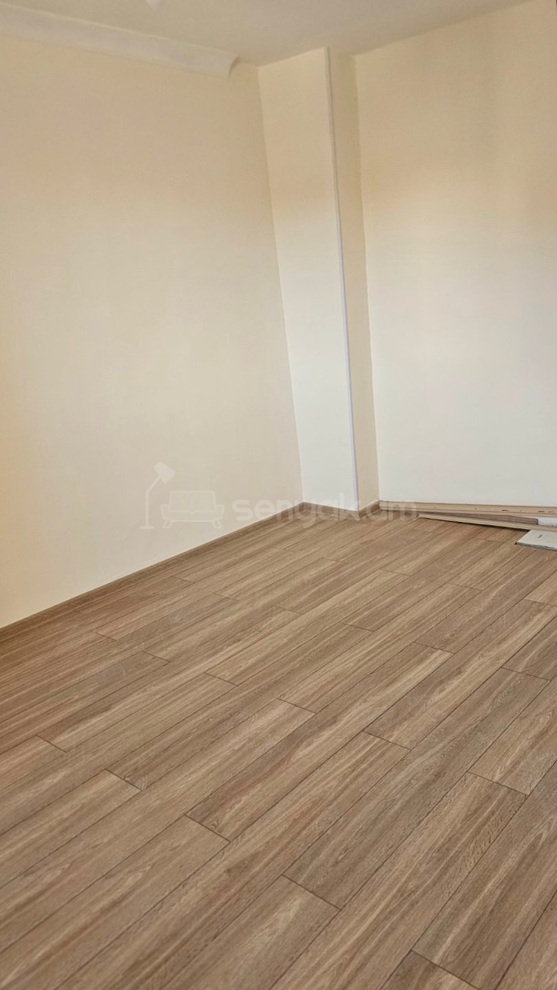 3 Սենյականոց Բնակարան, 67քմ, 12/16 հարկ, Կապիտալ Վերանորոգված, Կահավորված, Արևկող