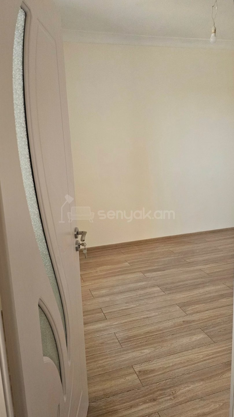 3 Սենյականոց Բնակարան, 67քմ, 12/16 հարկ, Կապիտալ Վերանորոգված, Կահավորված, Արևկող