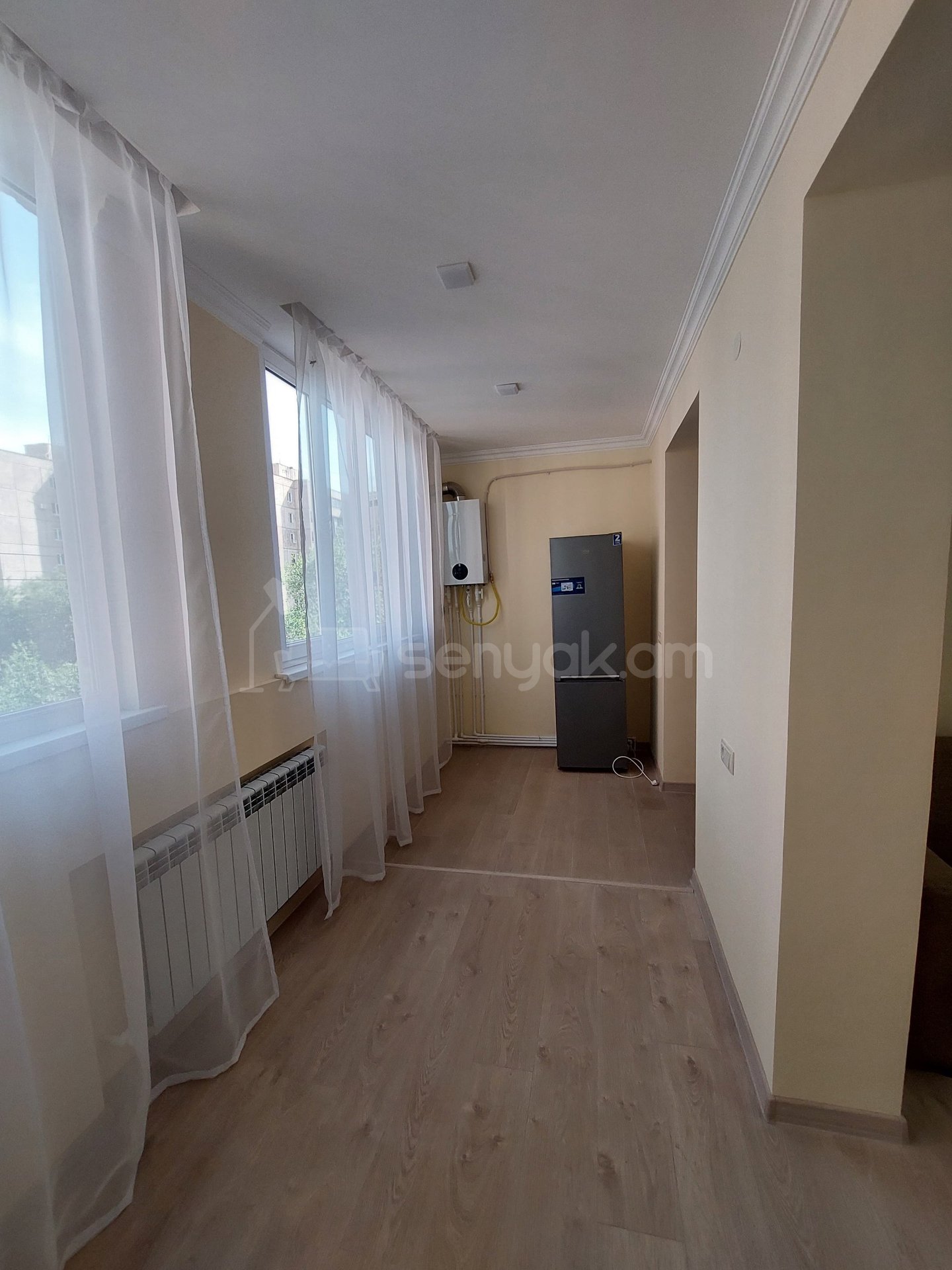 4 Սենյականոց Բնակարան, 100քմ, 4/9 հարկ, Կապիտալ Վերանորոգված, Կահավորված, Արևկող