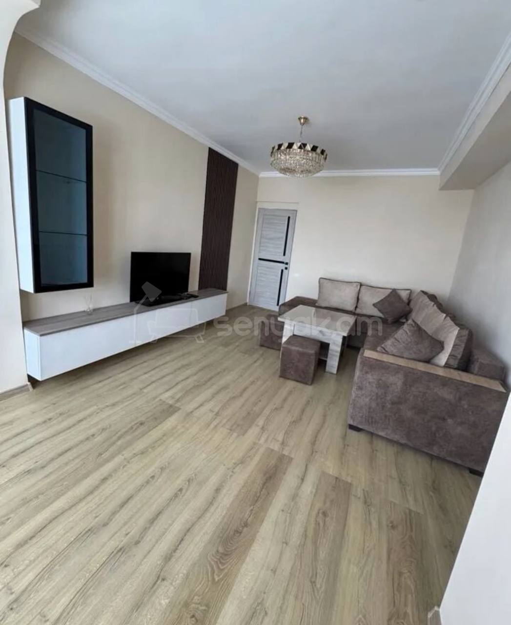 2 Սենյականոց Բնակարան, 70քմ, 7/9 հարկ, Դիզայներական Վերանորոգված, Կահավորված, Արևկող