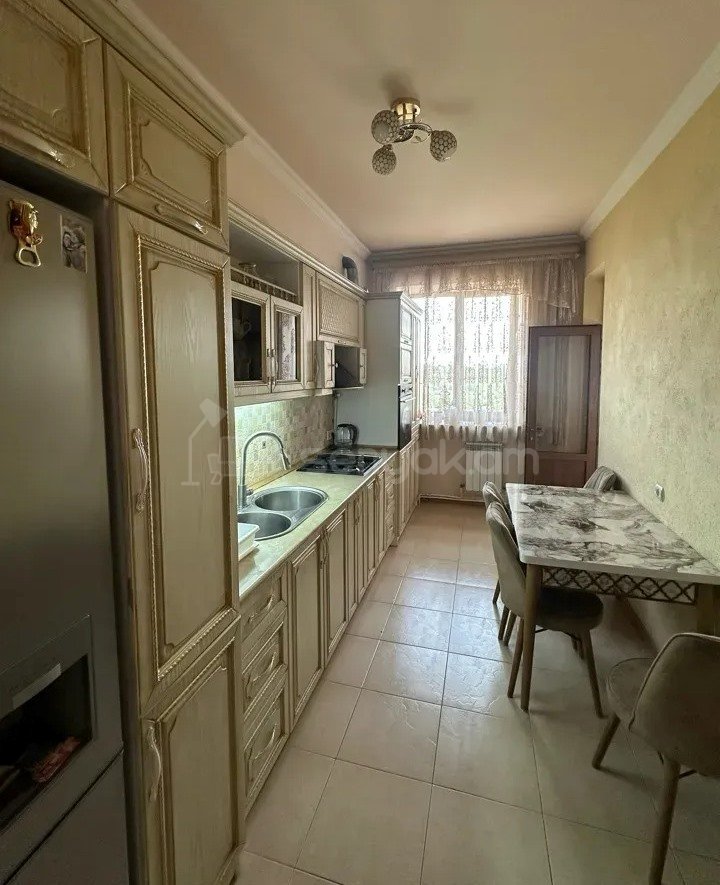 3 Սենյականոց Բնակարան Նորակառույցում, 94քմ, 7/13 հարկ, Կապիտալ Վերանորոգված