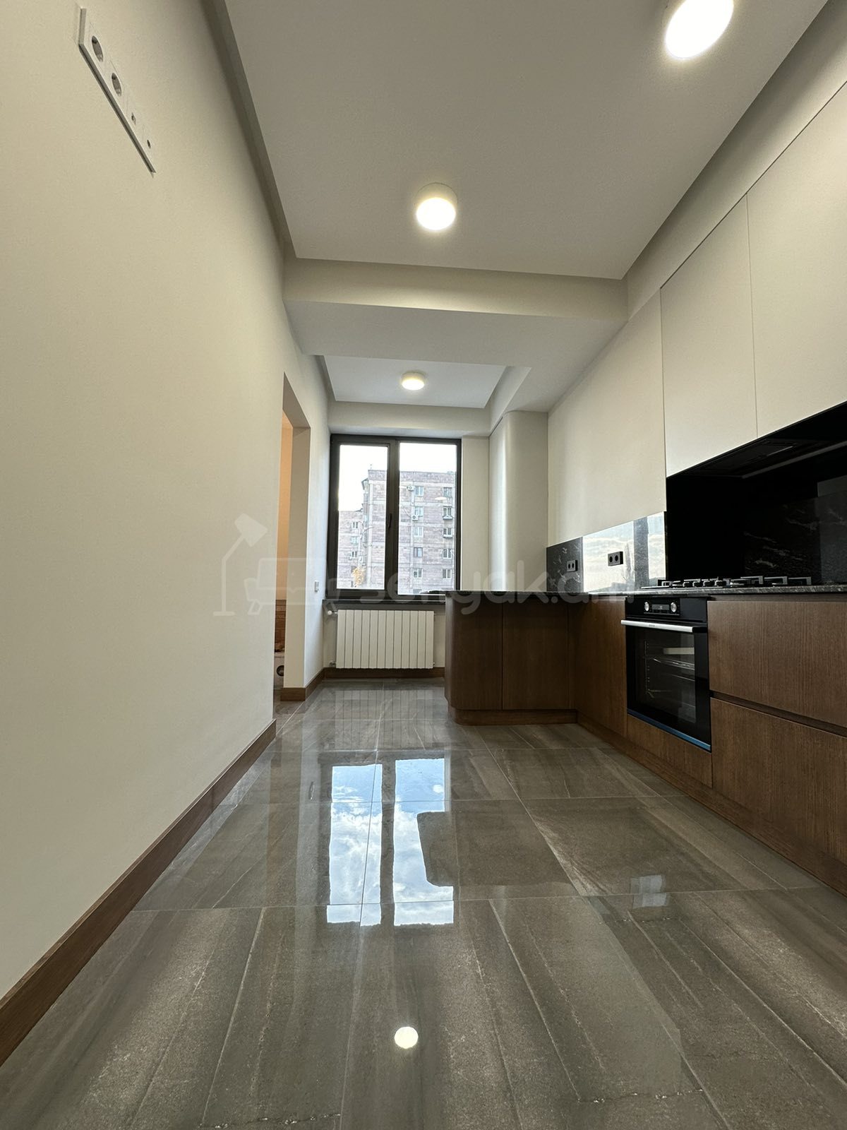 3 Սենյականոց Բնակարան Նորակառույցում, 90քմ, 4/14 հարկ, Դիզայներական Վերանորոգված