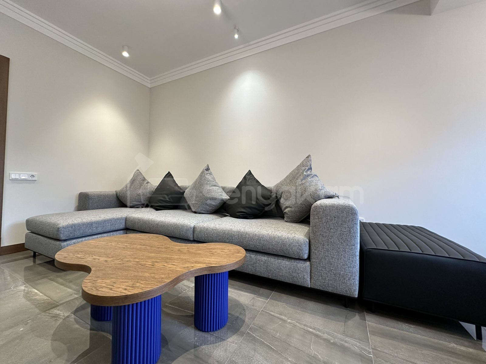 3 Սենյականոց Բնակարան Նորակառույցում, 90քմ, 4/14 հարկ, Դիզայներական Վերանորոգված