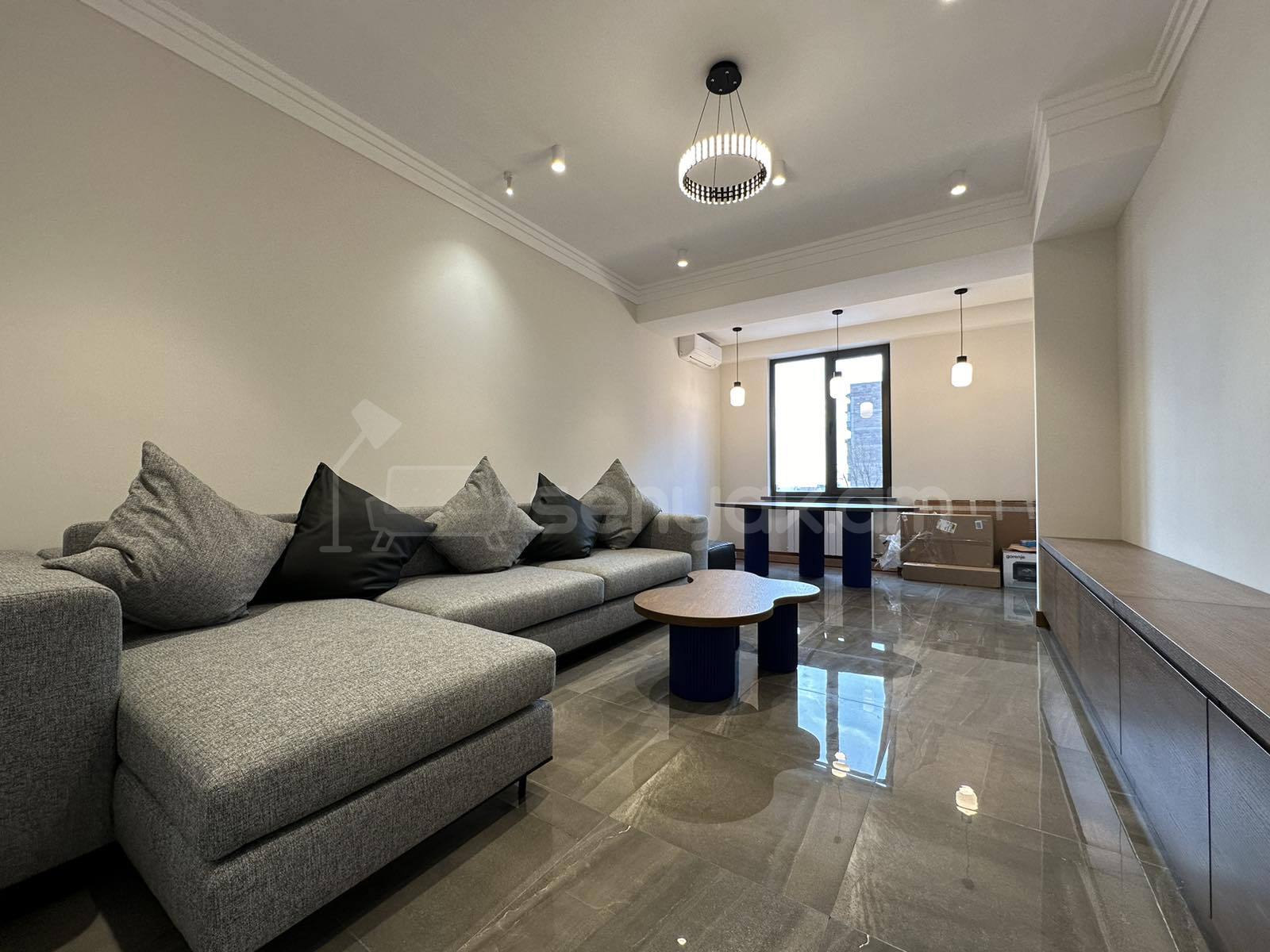 3 Սենյականոց Բնակարան Նորակառույցում, 90քմ, 4/14 հարկ, Դիզայներական Վերանորոգված