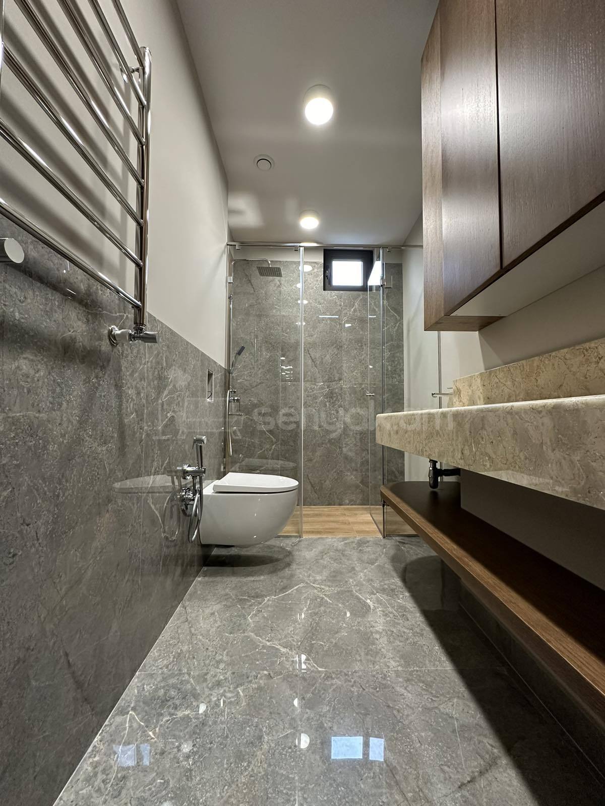 3 Սենյականոց Բնակարան Նորակառույցում, 90քմ, 4/14 հարկ, Դիզայներական Վերանորոգված